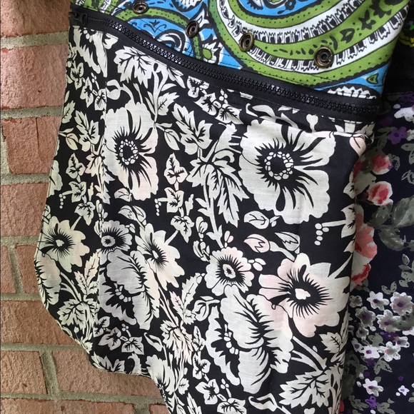 Wrap skirt with 4 different fabrics - Picture 3 of 7